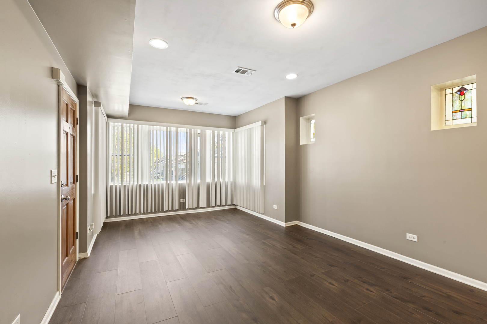 323 Memorial Drive #2, Calumet City, IL 60409