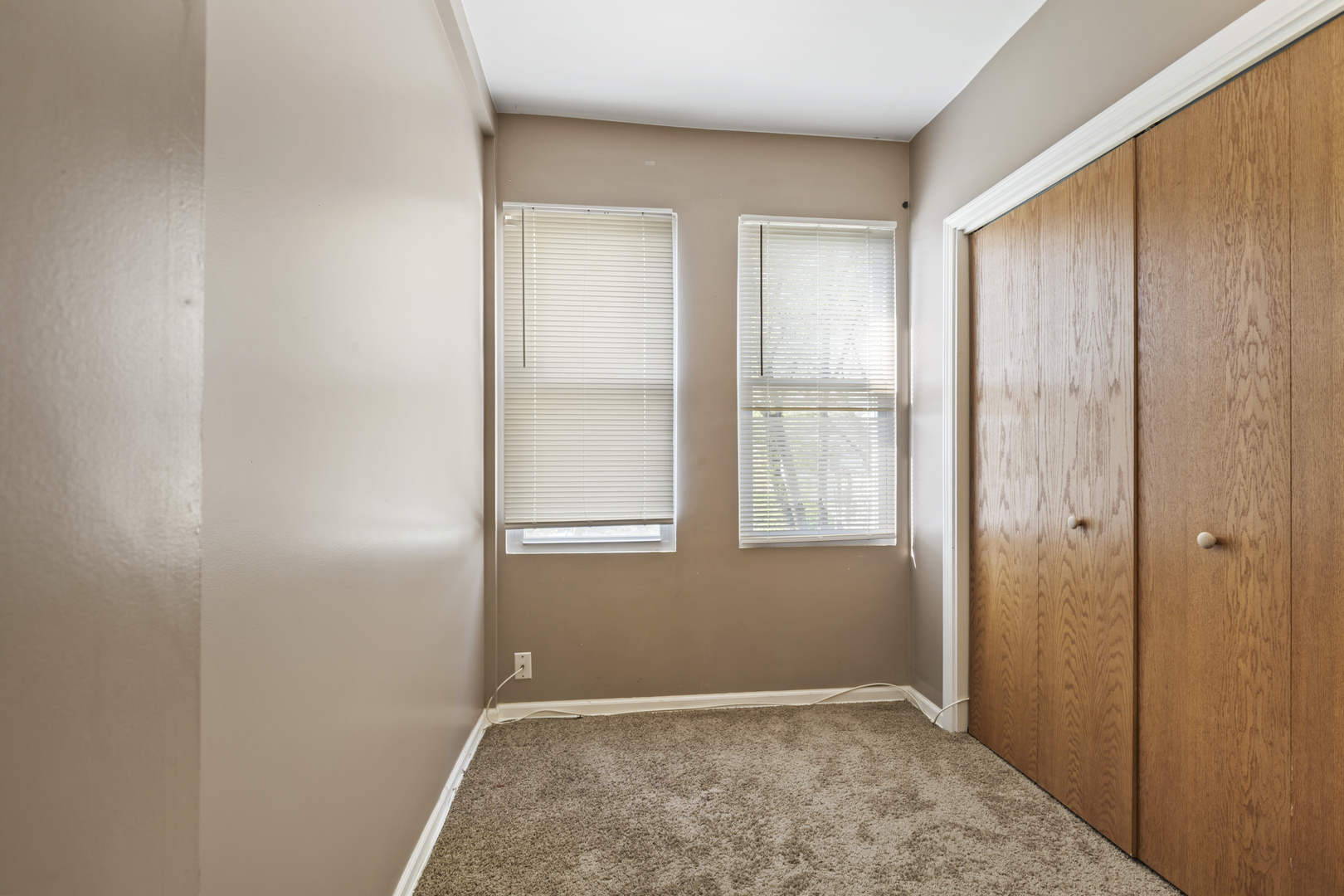 323 Memorial Drive #2, Calumet City, IL 60409
