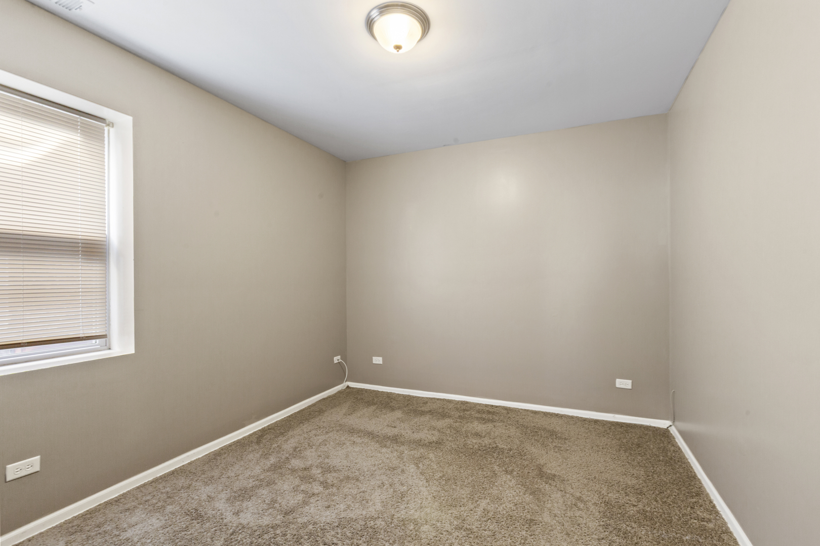 323 Memorial Drive #2, Calumet City, IL 60409