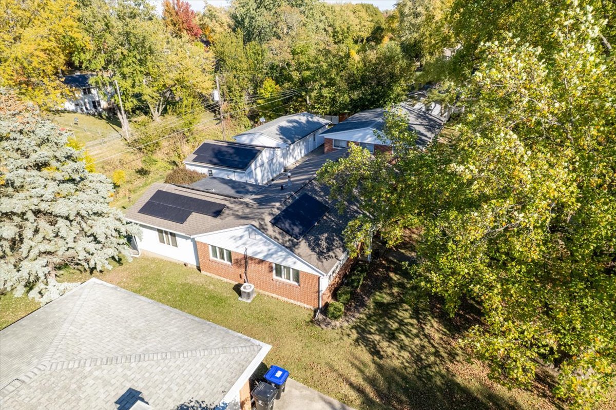 310 Rowe Drive, Bloomington, IL 61701