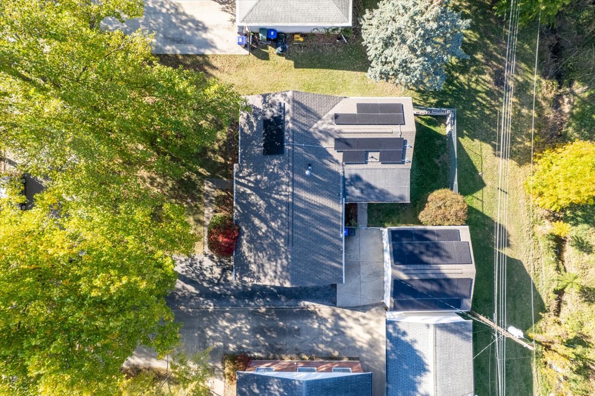 310 Rowe Drive, Bloomington, IL 61701