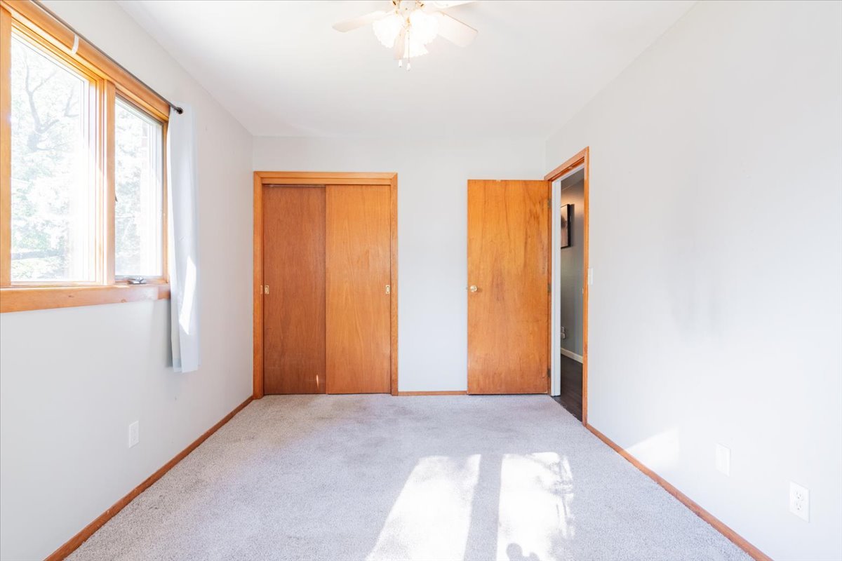 310 Rowe Drive, Bloomington, IL 61701