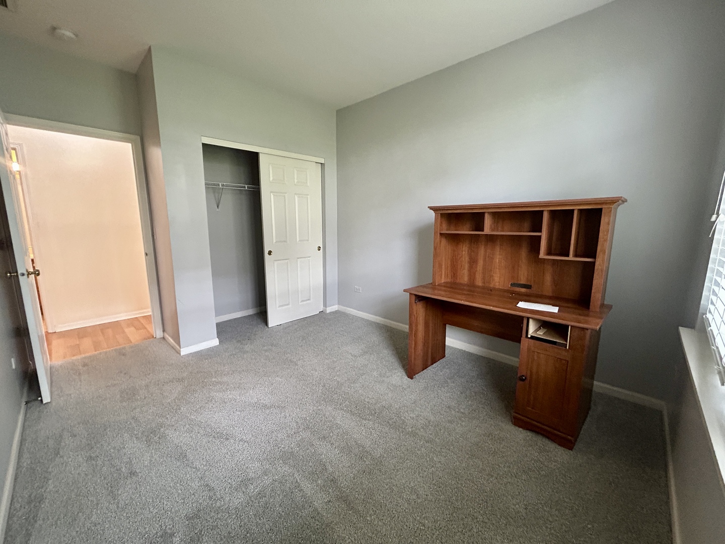 3165 Falling Waters Lane #3165, Lindenhurst, IL 60046