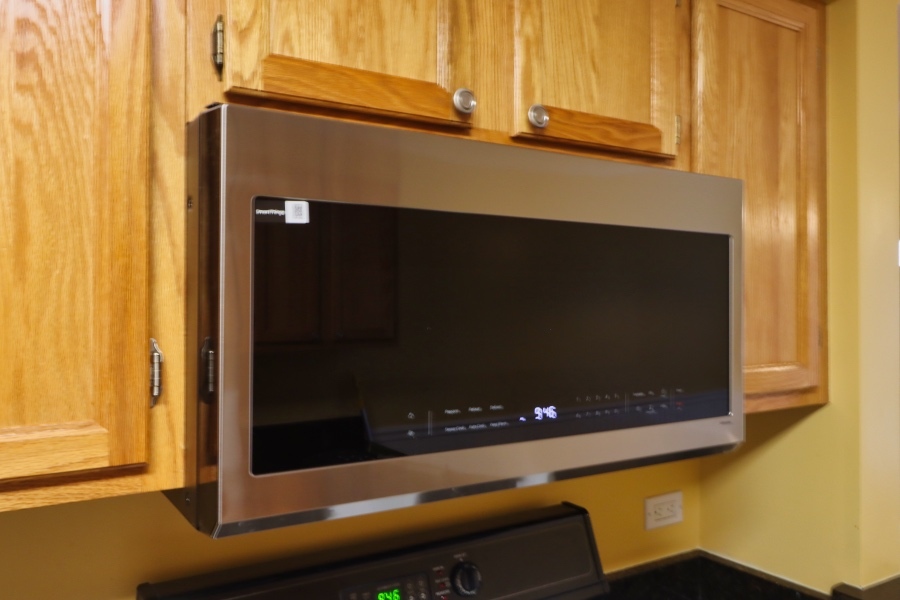 1160 Hawthorne Lane #1160, Elk Grove Village, IL 60007