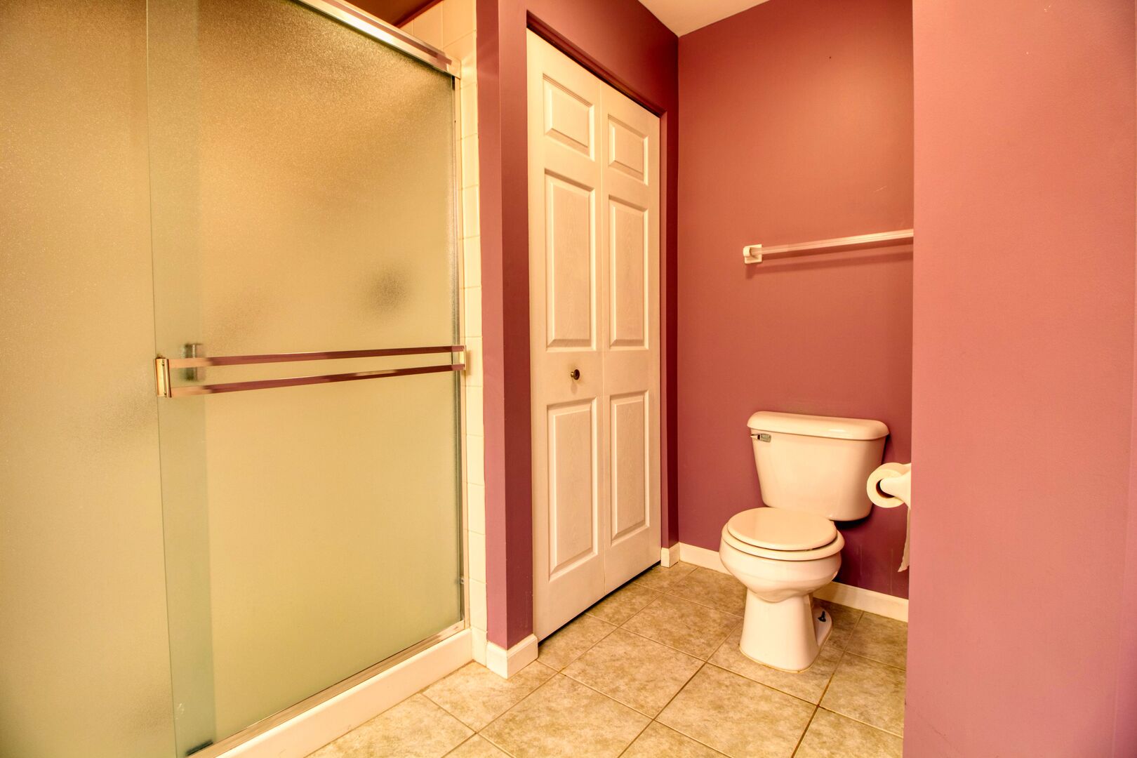 1160 Hawthorne Lane #1160, Elk Grove Village, IL 60007