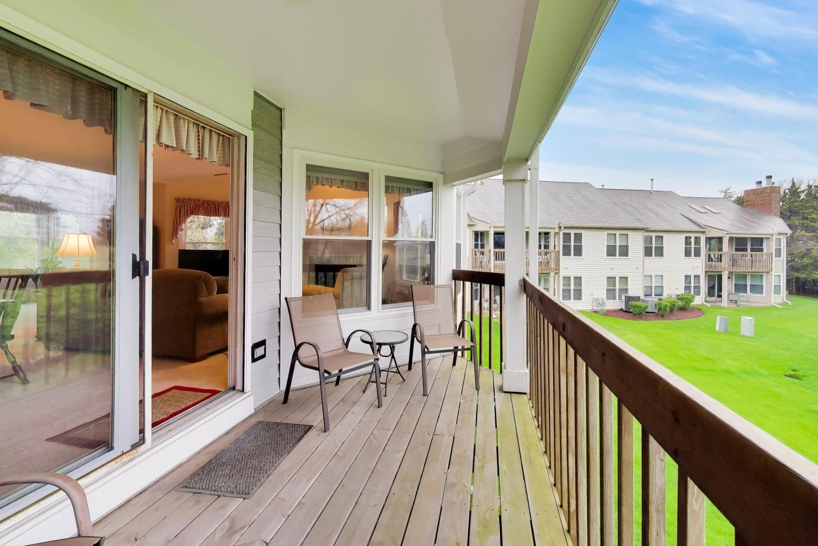 2529 Live Oak Lane, Buffalo Grove, IL 60089