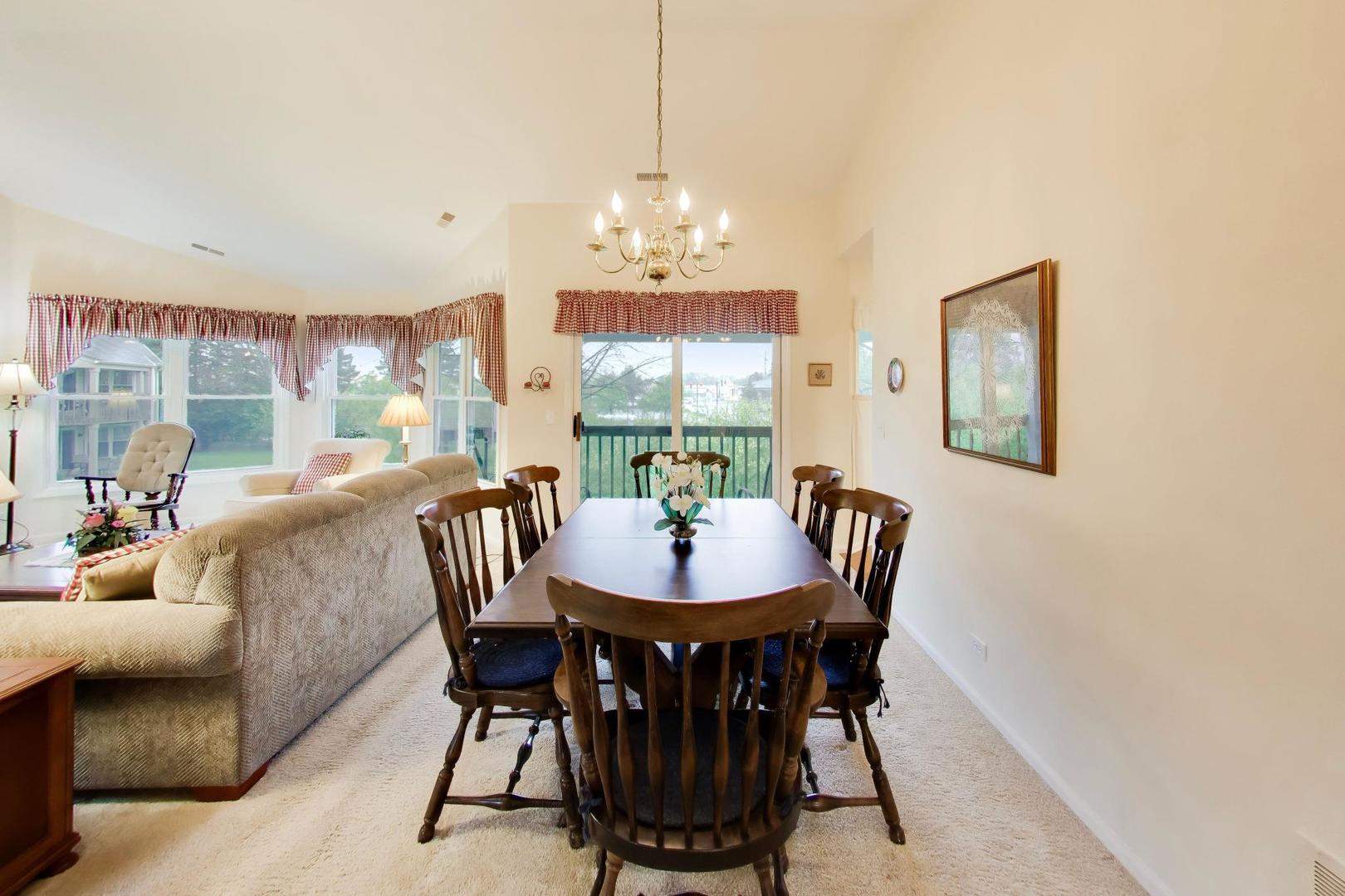 2529 Live Oak Lane, Buffalo Grove, IL 60089