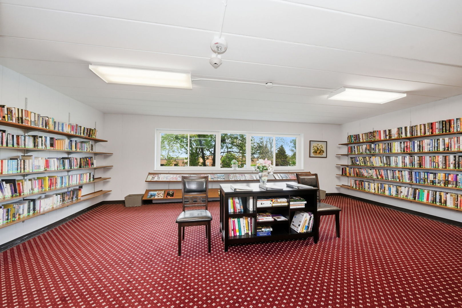 5300 Walnut Avenue #23C, Downers Grove, IL 60515