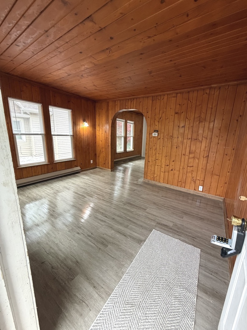 120 peale Street, Joliet, IL 60433