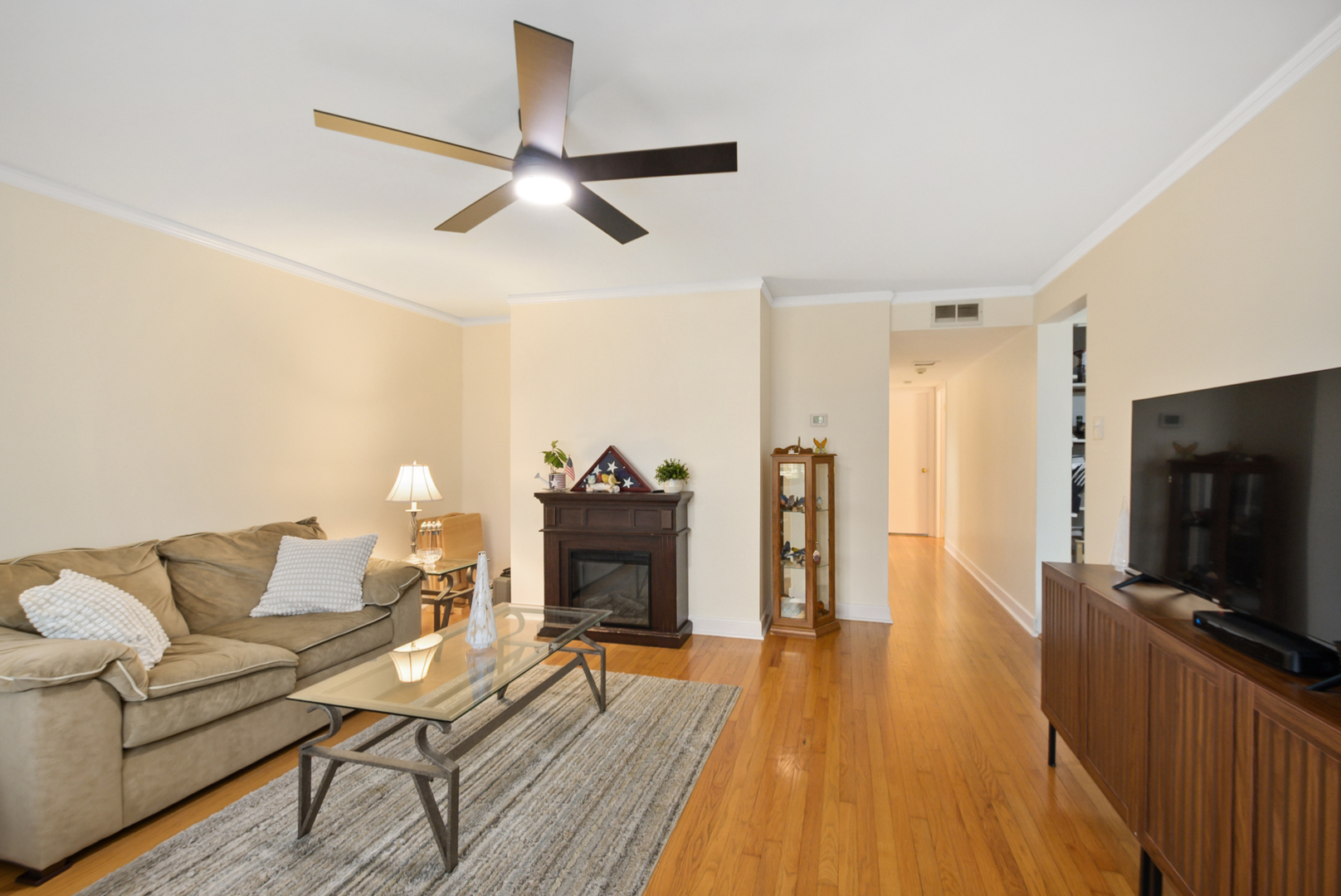 12337 S Loveland Street, Alsip, IL 60803