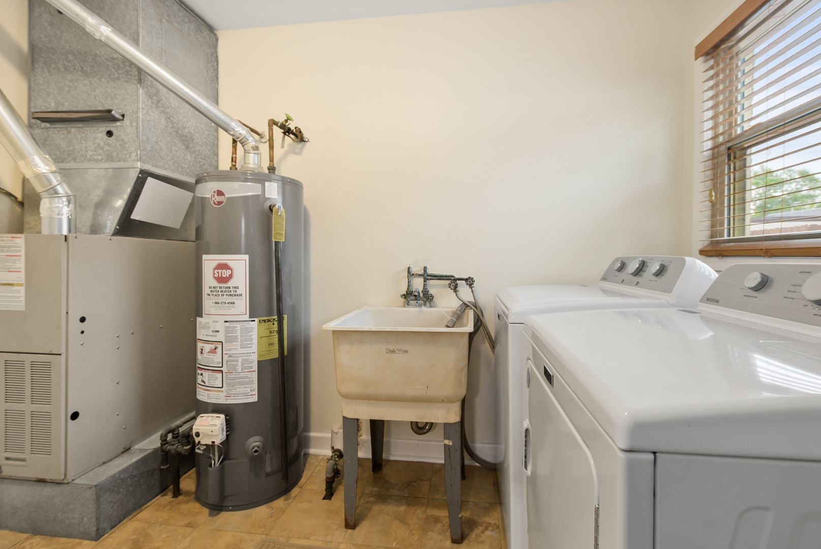 12337 S Loveland Street, Alsip, IL 60803