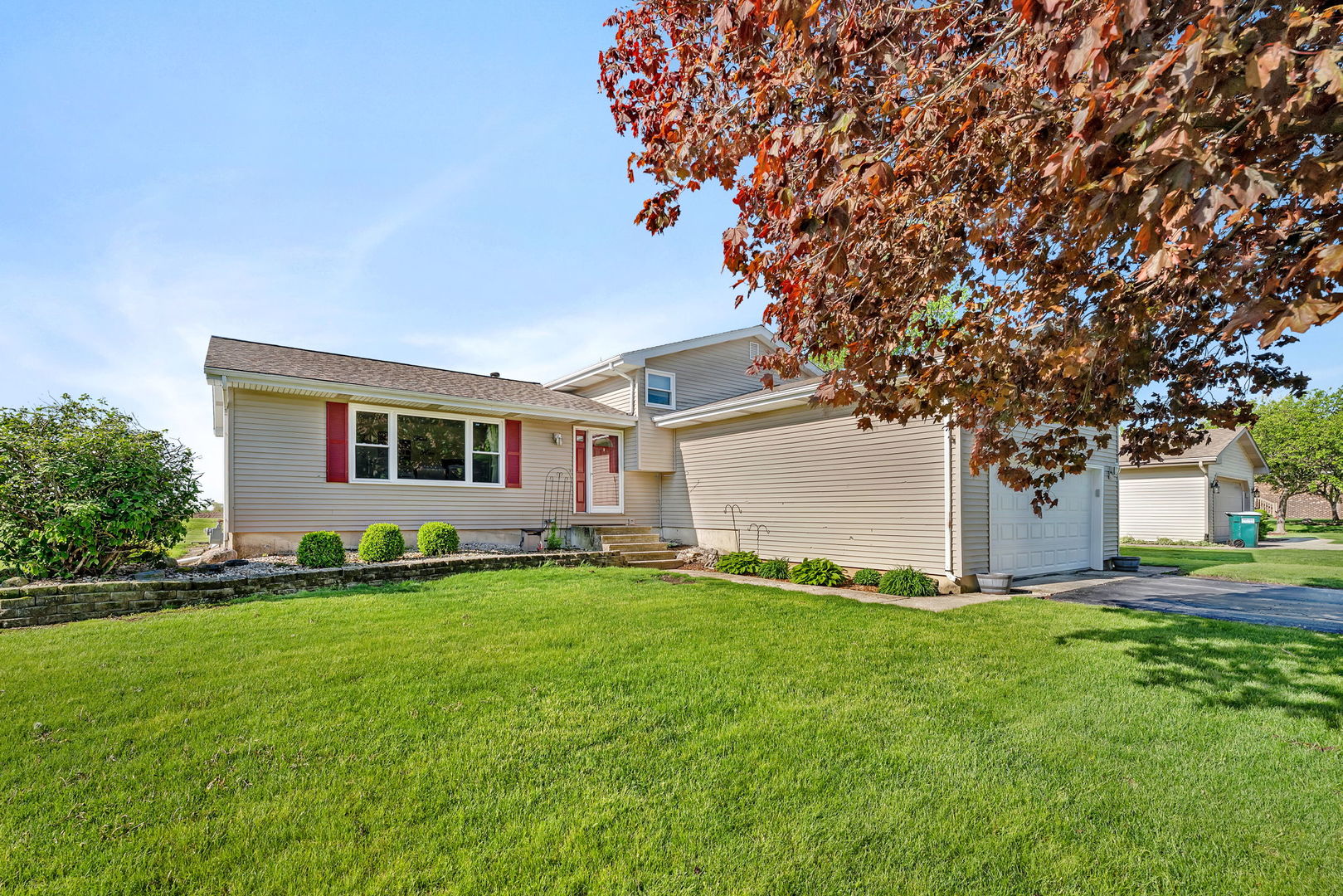 2062 W Garden Drive, Kankakee, IL 60901