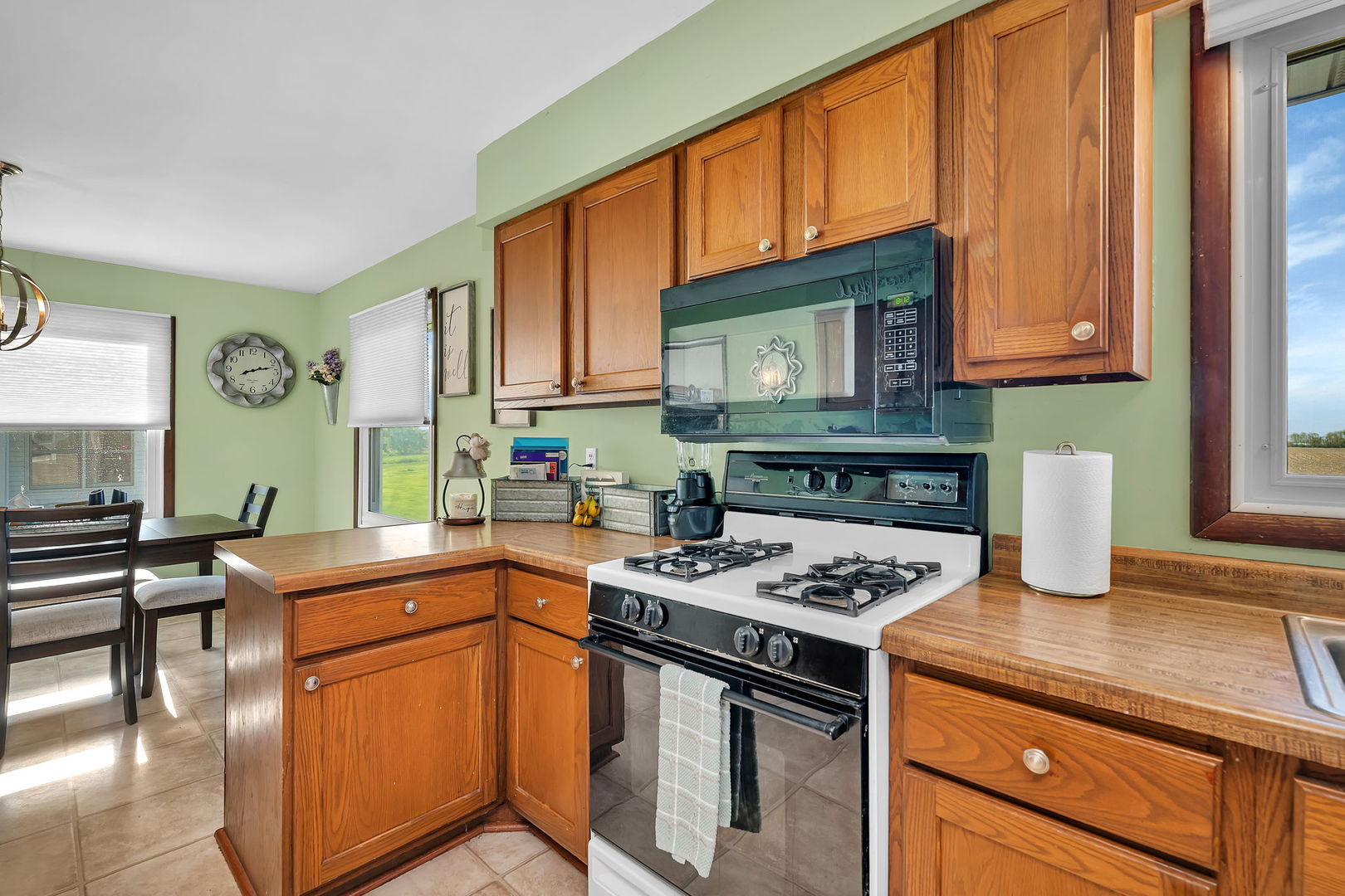 2062 W Garden Drive, Kankakee, IL 60901