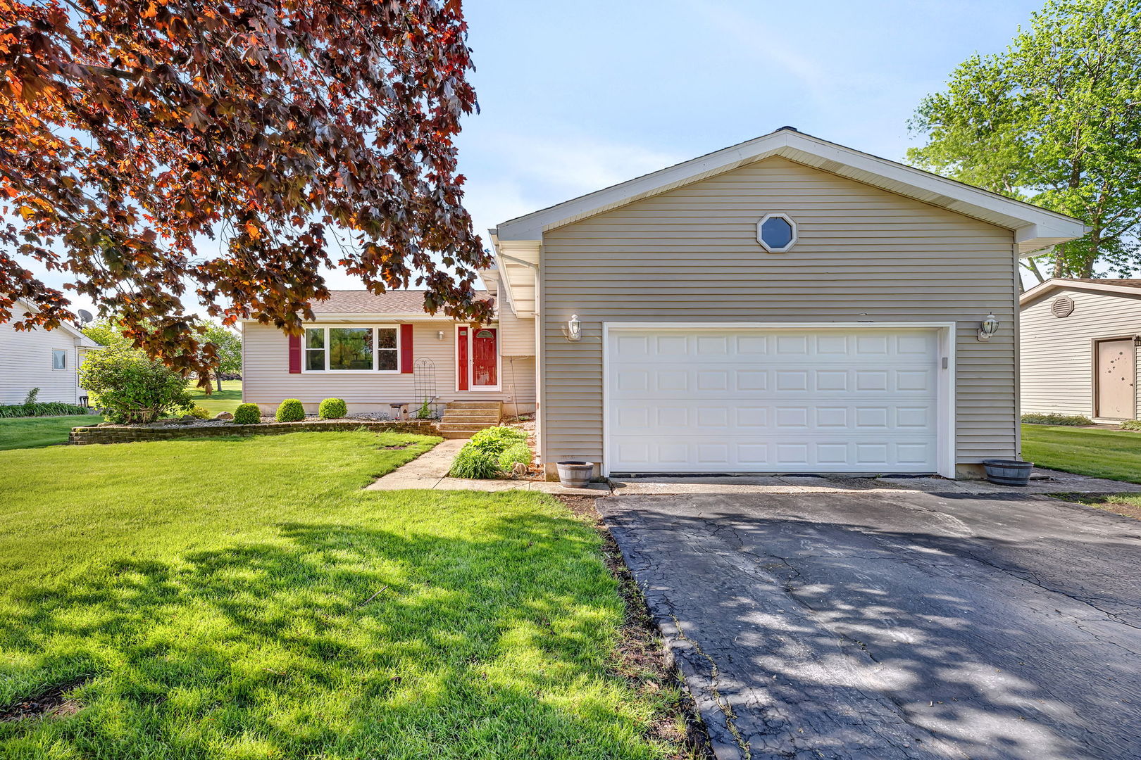 2062 W Garden Drive, Kankakee, IL 60901