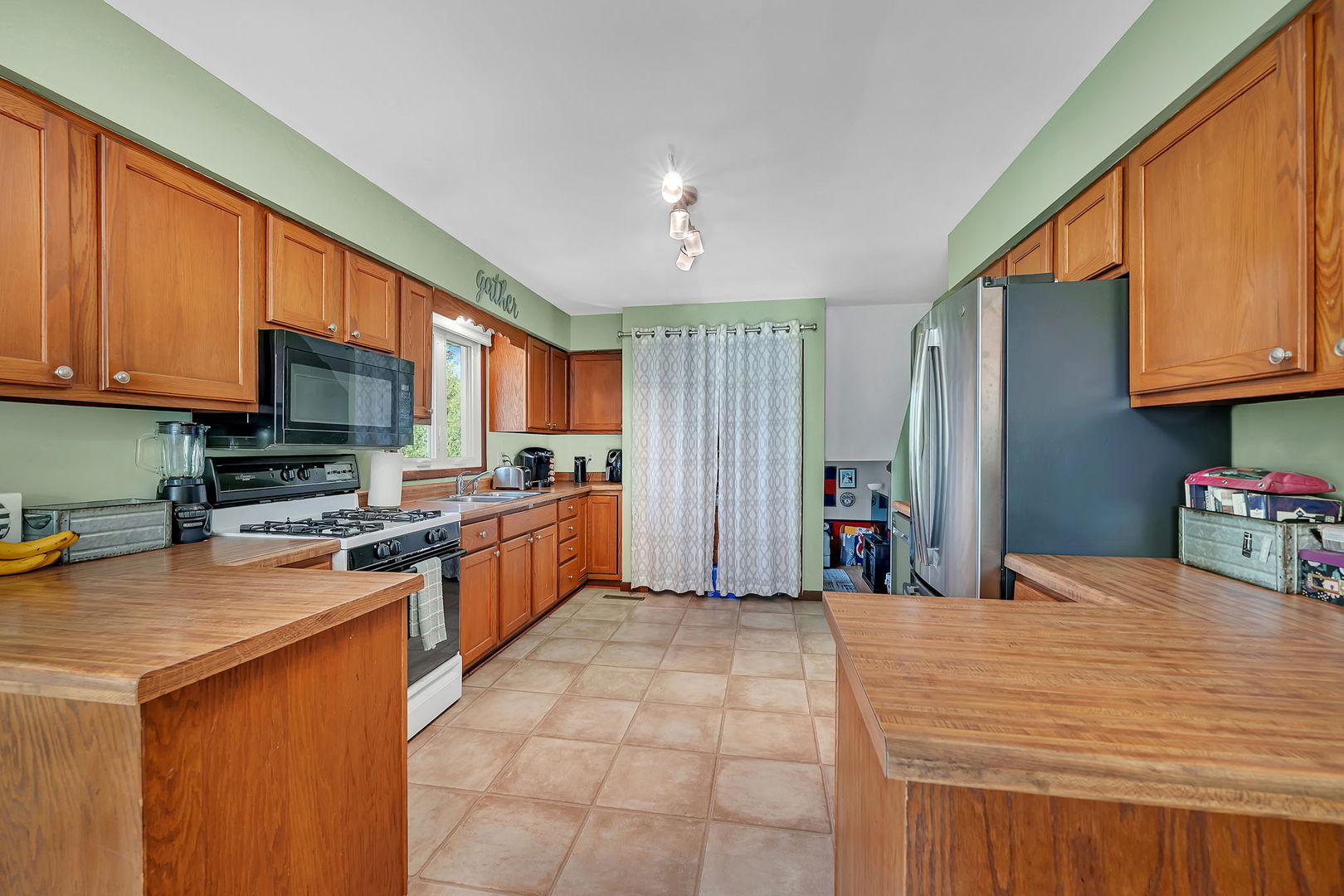 2062 W Garden Drive, Kankakee, IL 60901