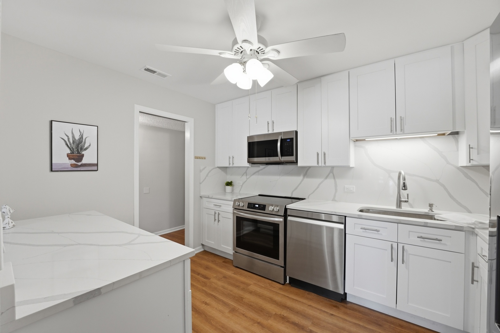 520 Biesterfield Road #119f, Elk Grove Village, IL 60007