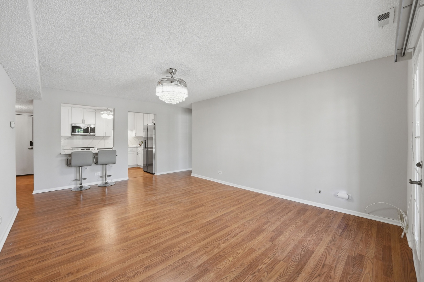 520 Biesterfield Road #119f, Elk Grove Village, IL 60007