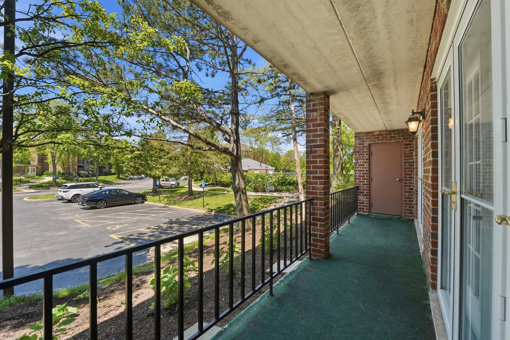 520 Biesterfield Road #119f, Elk Grove Village, IL 60007
