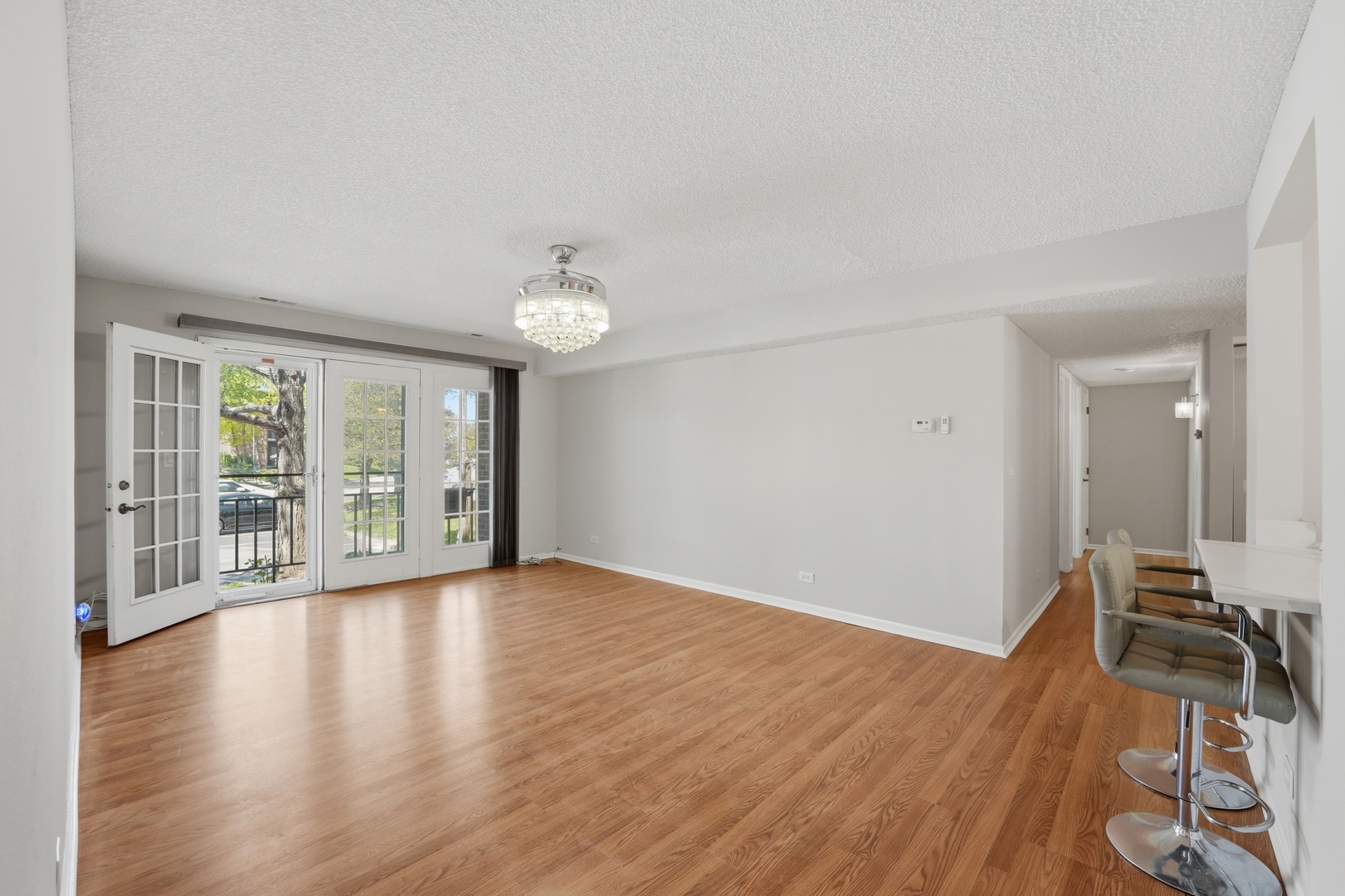 520 Biesterfield Road #119f, Elk Grove Village, IL 60007
