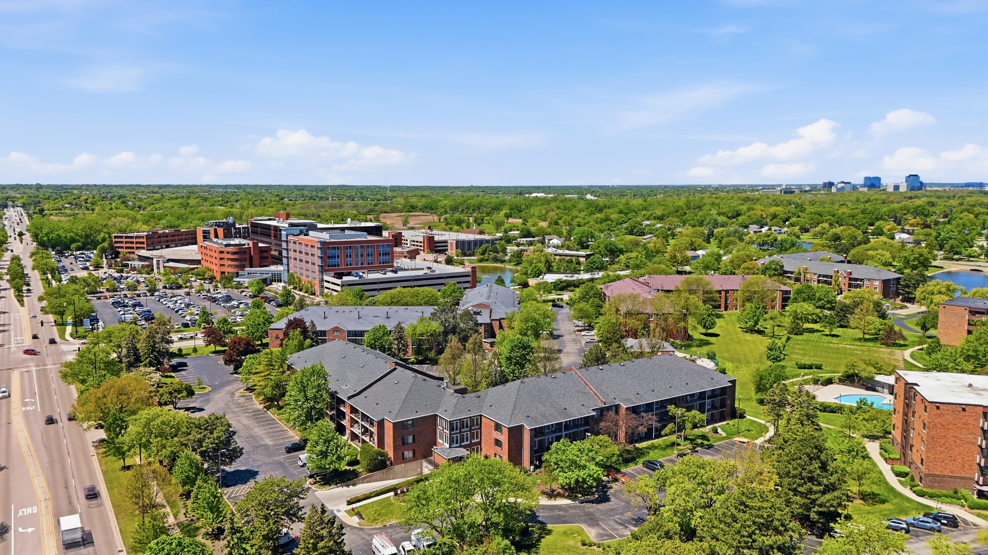 520 Biesterfield Road #119f, Elk Grove Village, IL 60007
