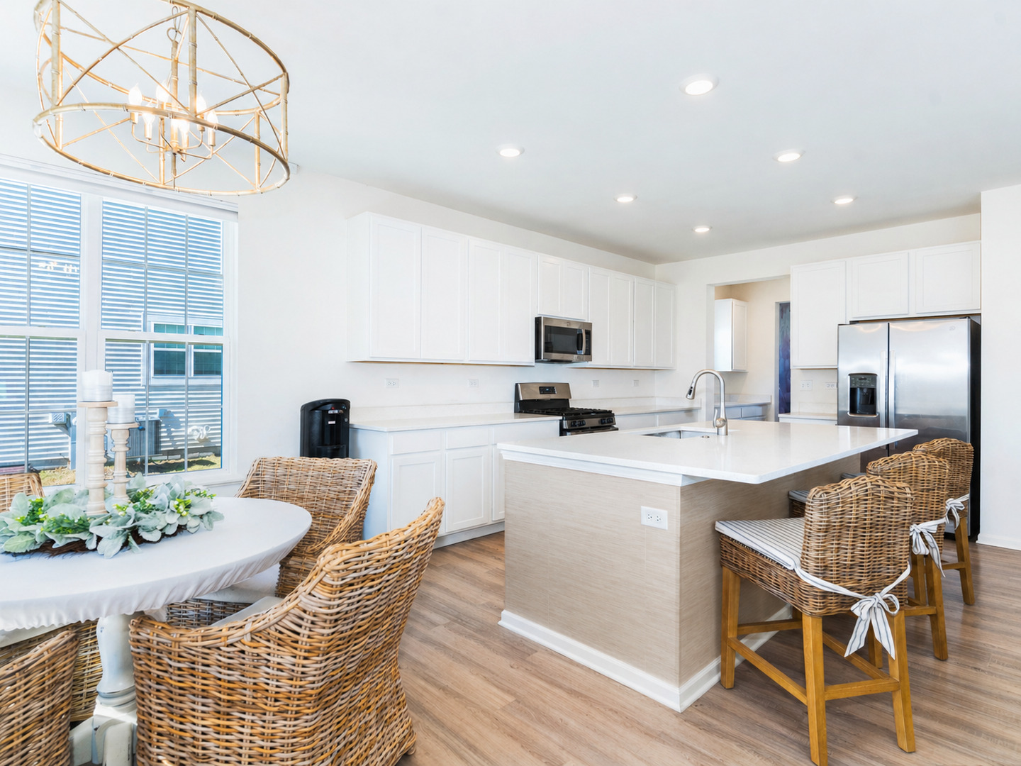 16151 S Lake View Road, Plainfield, IL 60586