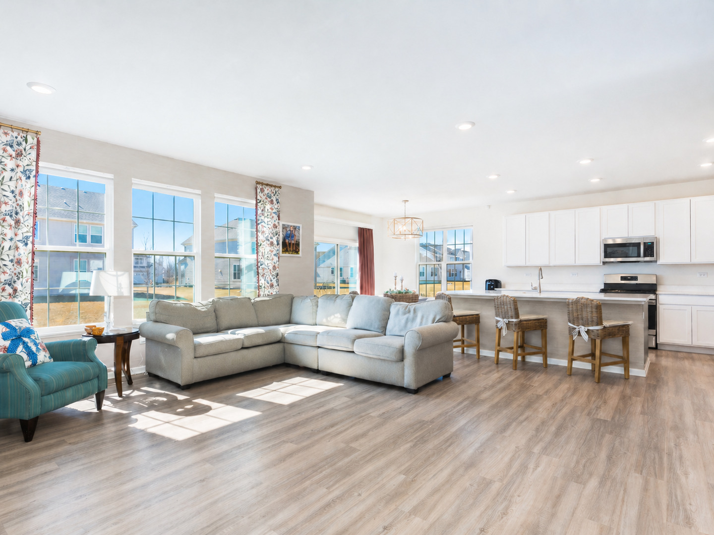 16151 S Lake View Road, Plainfield, IL 60586