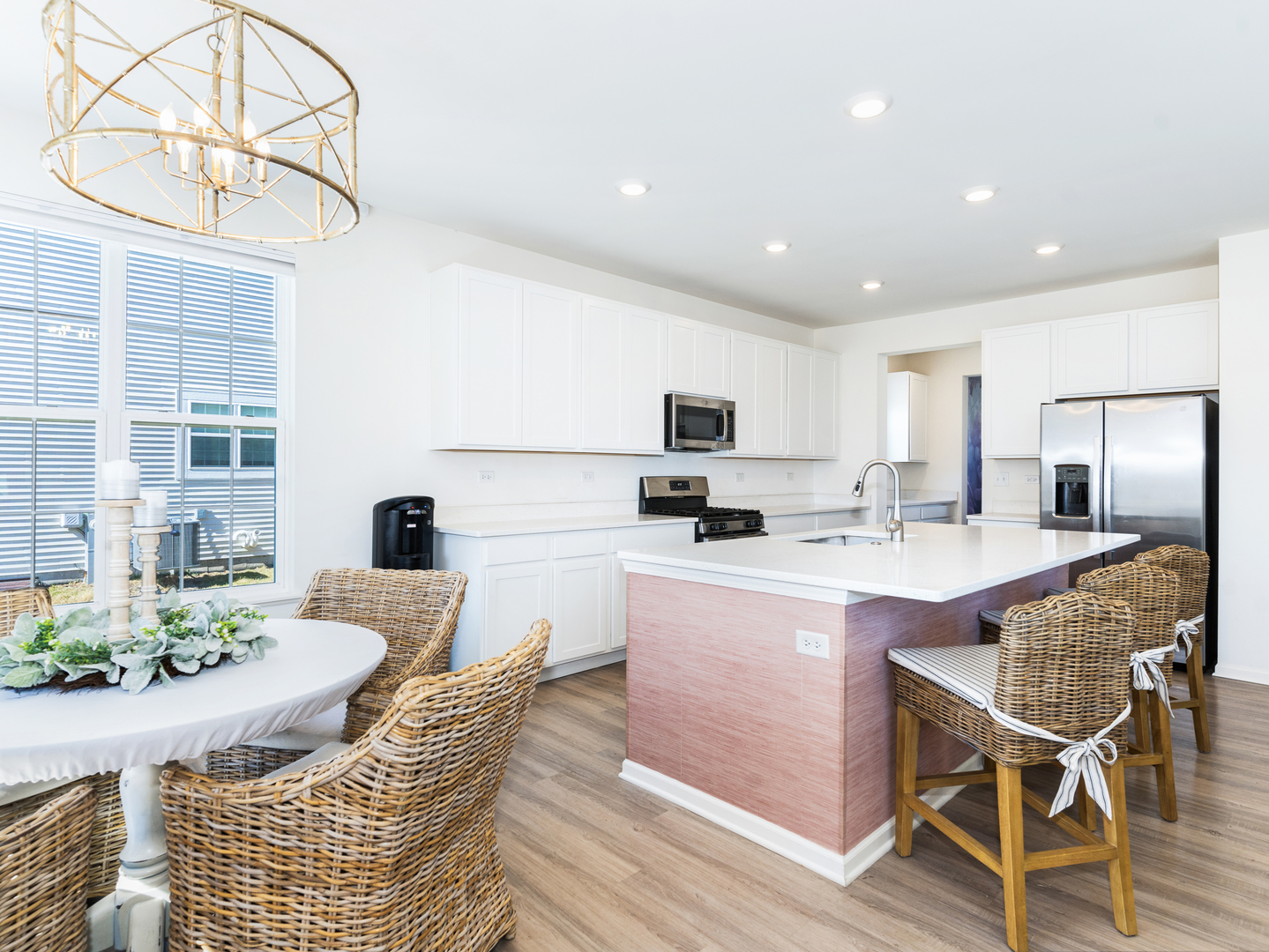 16151 S Lake View Road, Plainfield, IL 60586