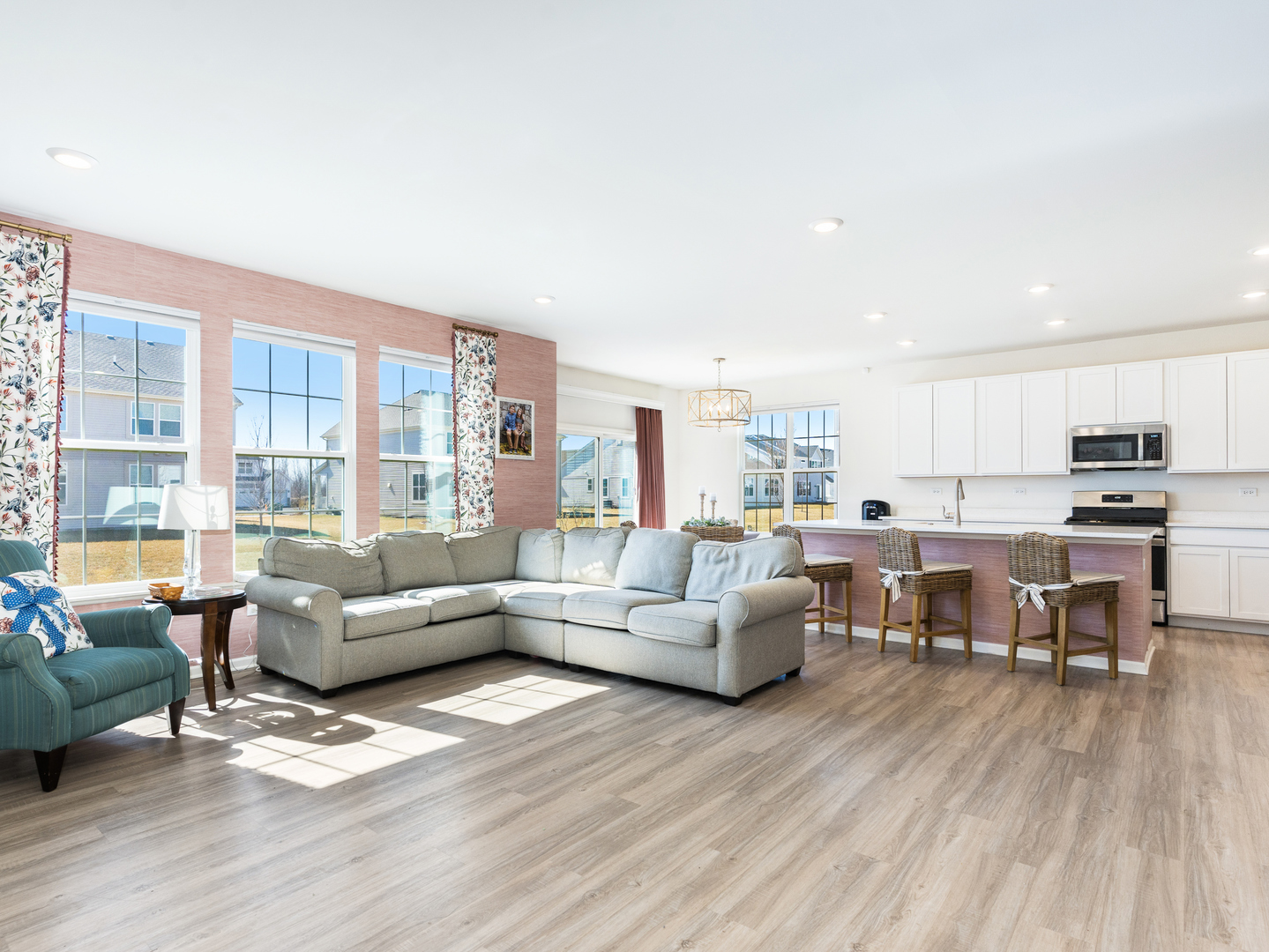 16151 S Lake View Road, Plainfield, IL 60586