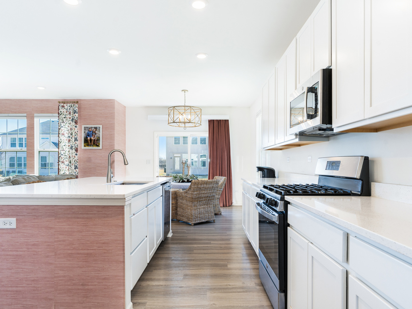 16151 S Lake View Road, Plainfield, IL 60586