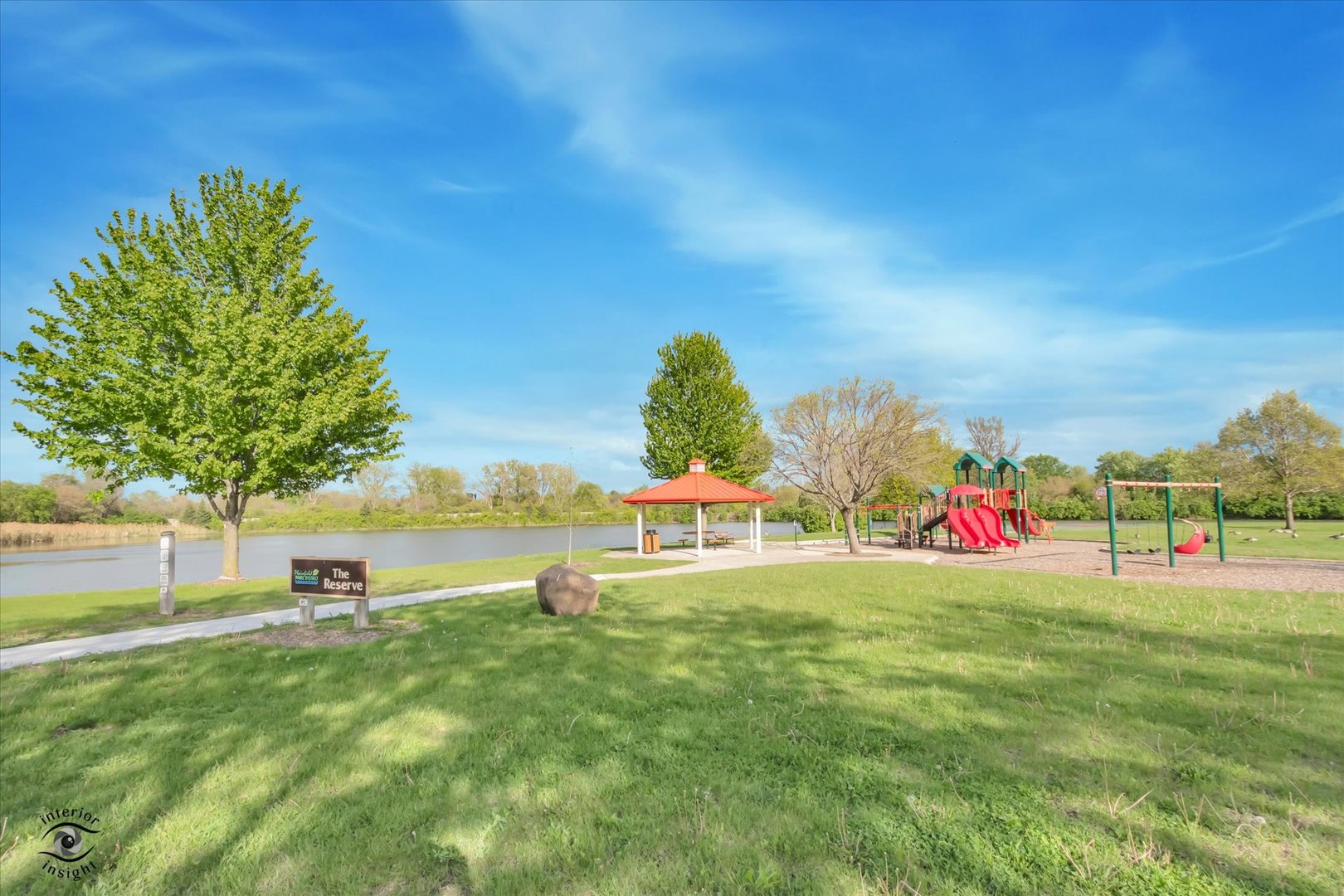 13917 S Cambridge Circle, Plainfield, IL 60544