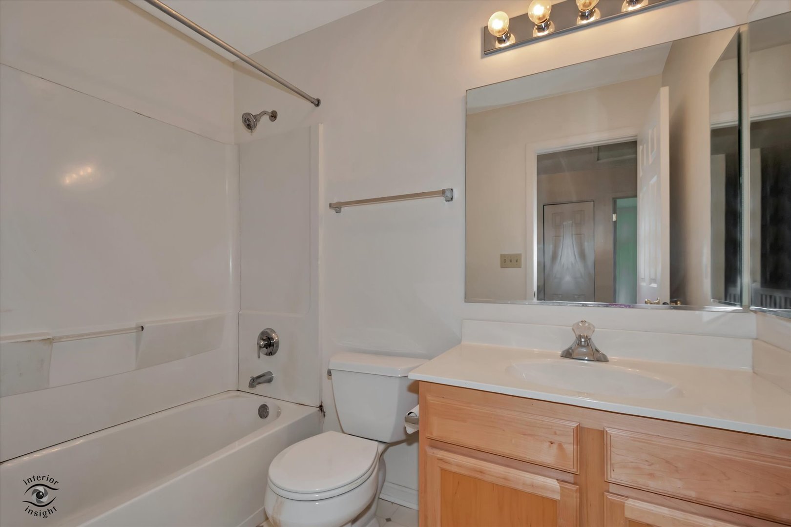 13917 S Cambridge Circle, Plainfield, IL 60544