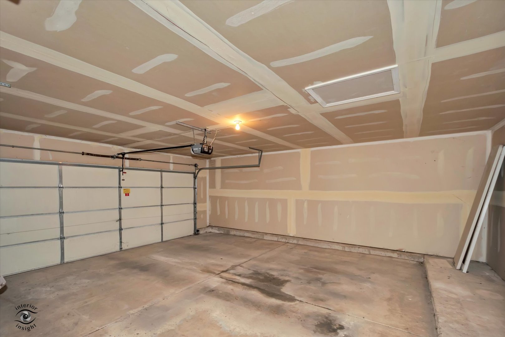 13917 S Cambridge Circle, Plainfield, IL 60544