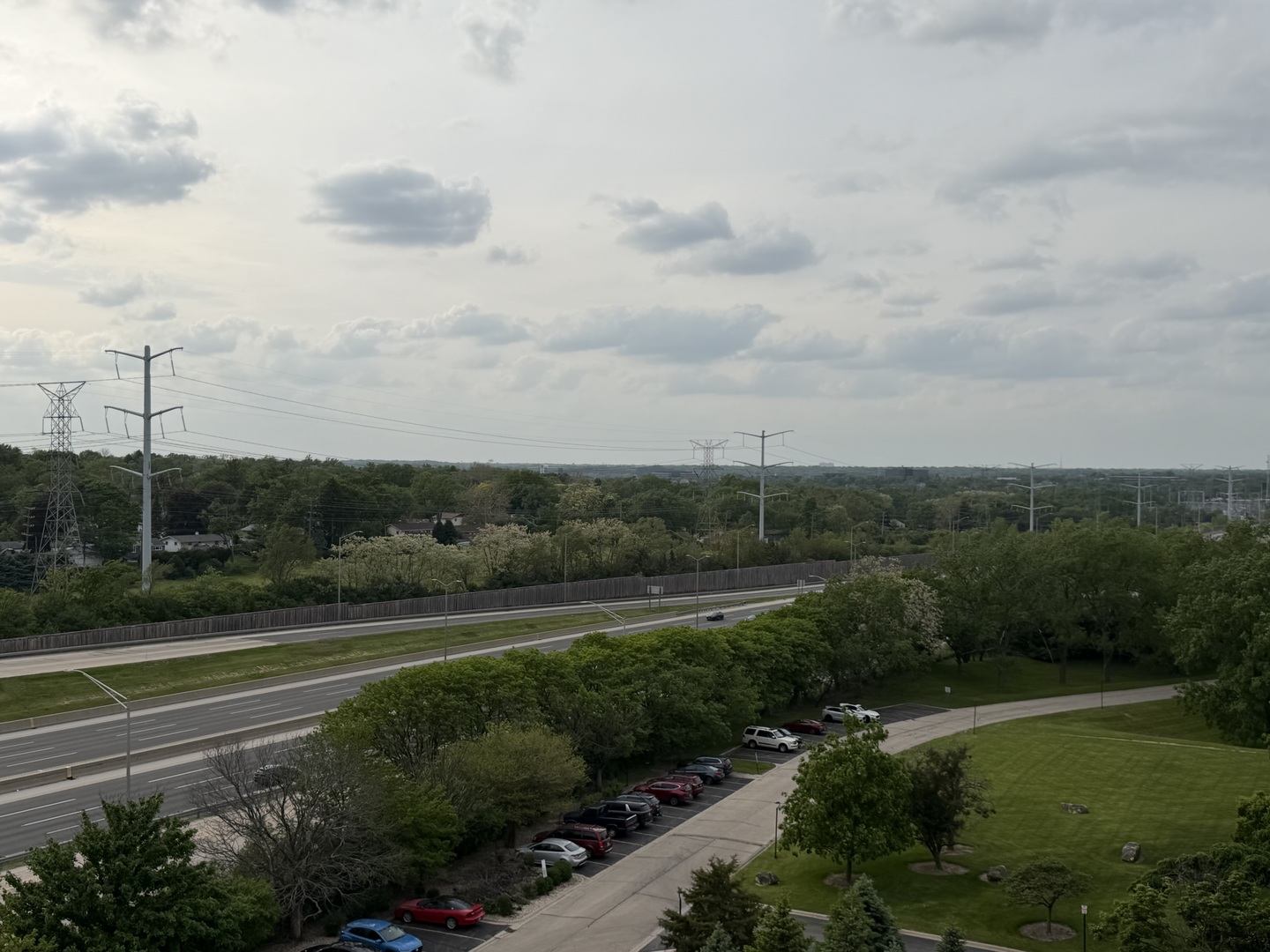 5400 Walnut Avenue #803, Downers Grove, IL 60515