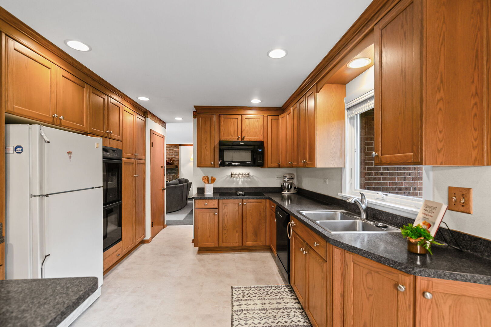 4269 Harper Avenue, Gurnee, IL 60031