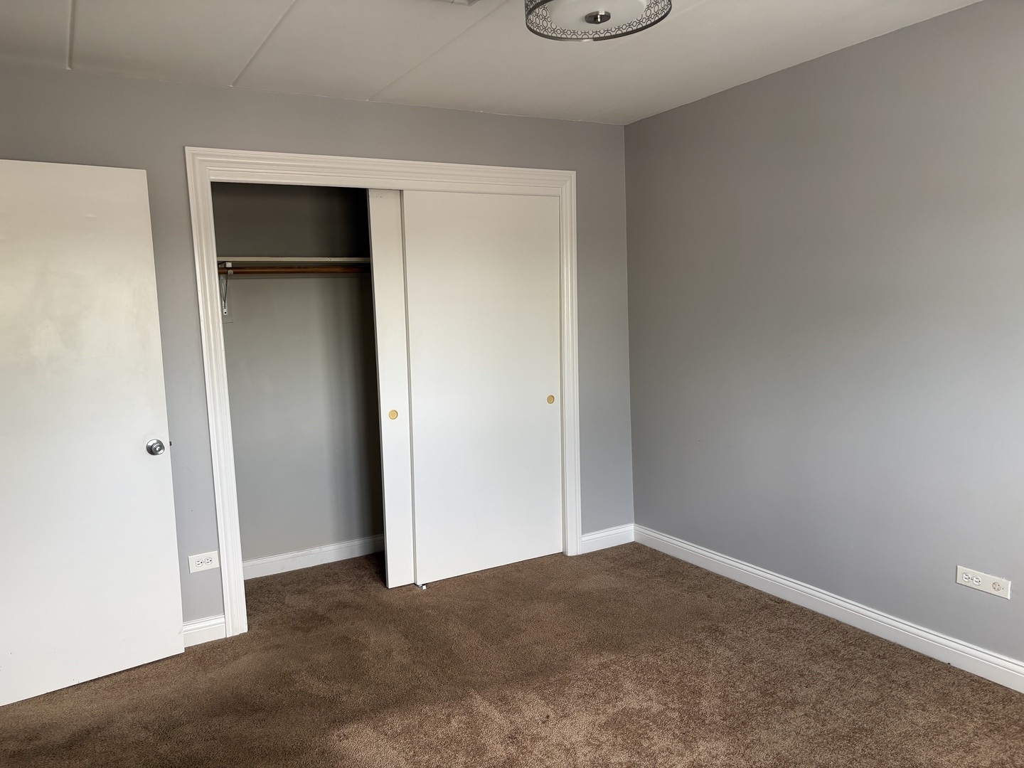 4440 W 111th Street #16, Oak Lawn, IL 60453