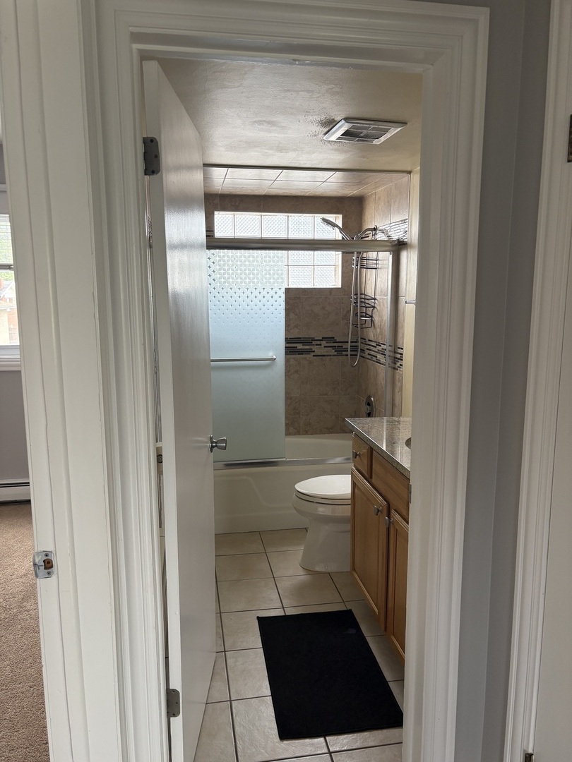 4440 W 111th Street #16, Oak Lawn, IL 60453