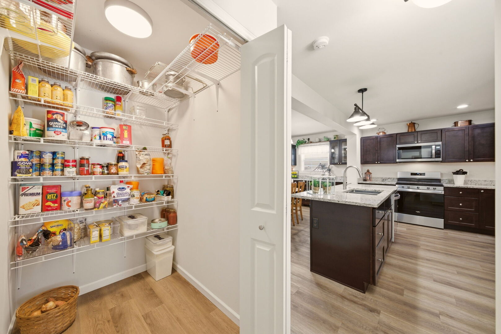 2016 Red Willow Road, Morris, IL 60450