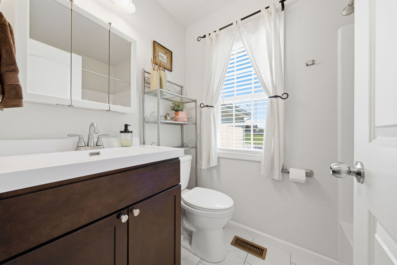 2016 Red Willow Road, Morris, IL 60450