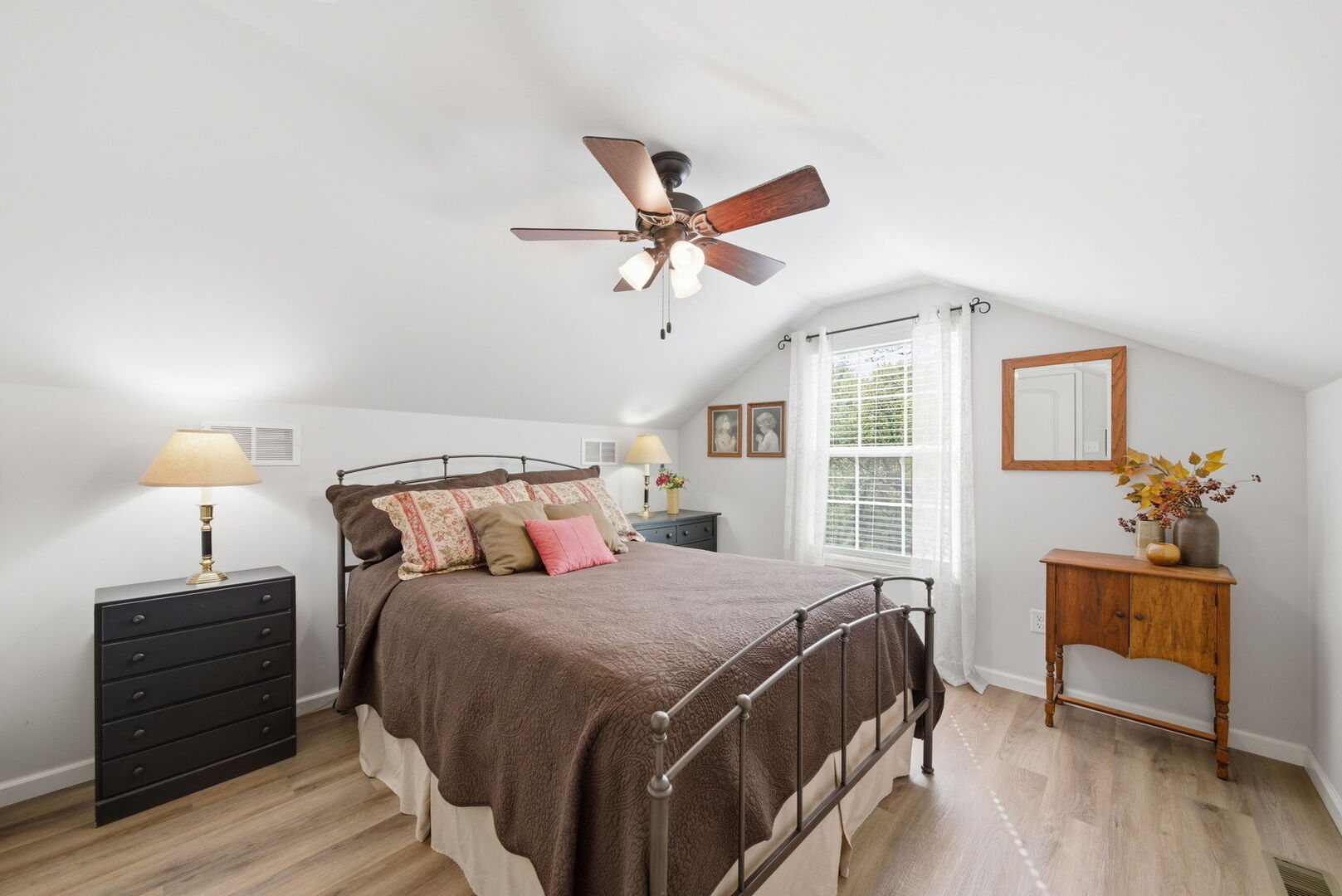 2016 Red Willow Road, Morris, IL 60450