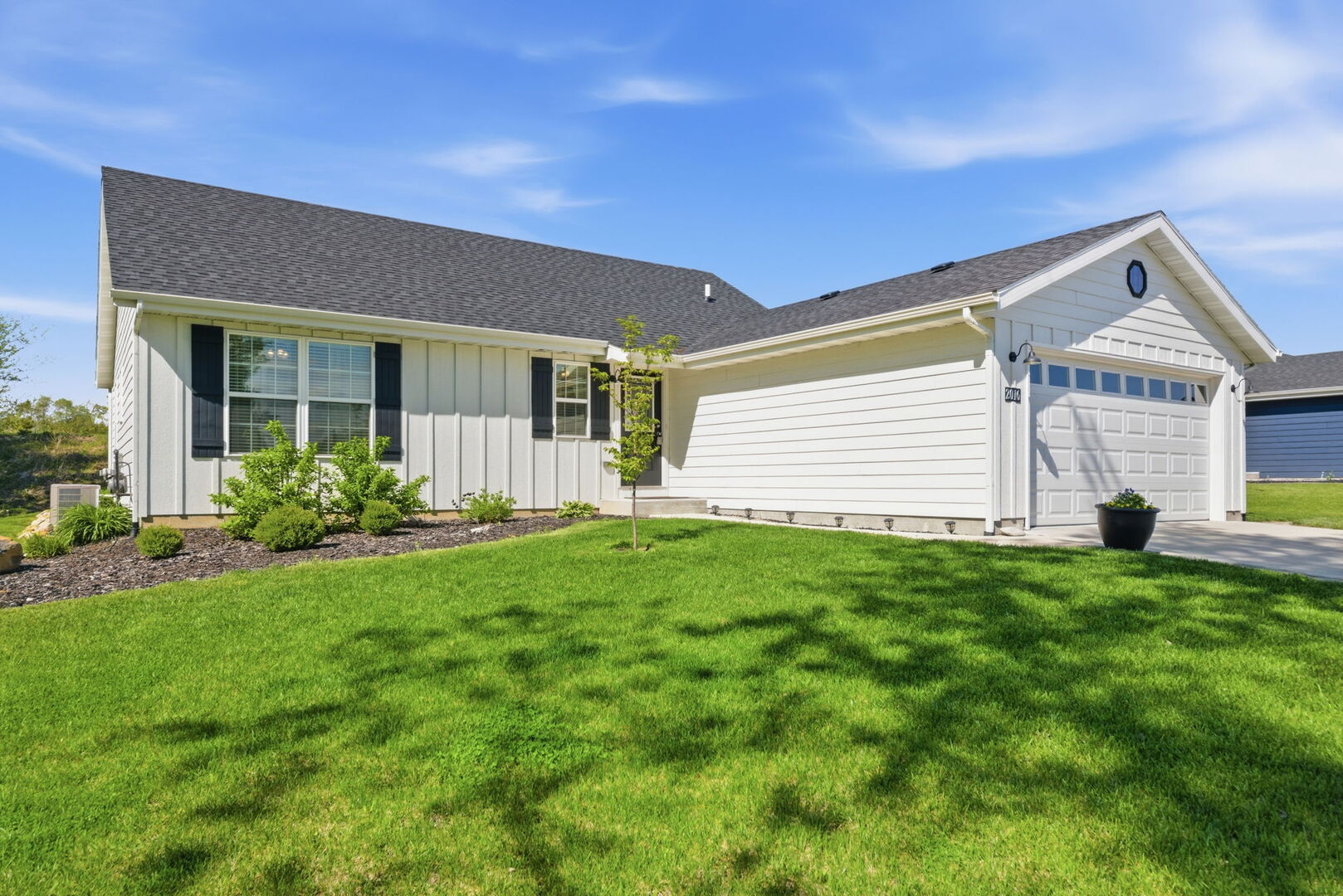 2016 Red Willow Road, Morris, IL 60450