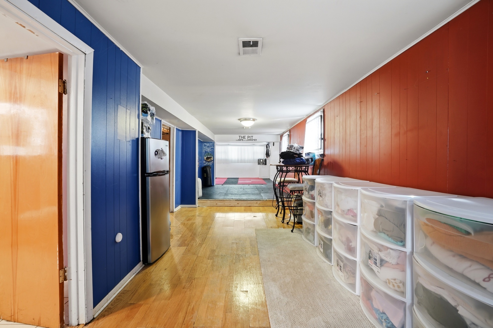 10148 S Peoria Street, Chicago, IL 60643