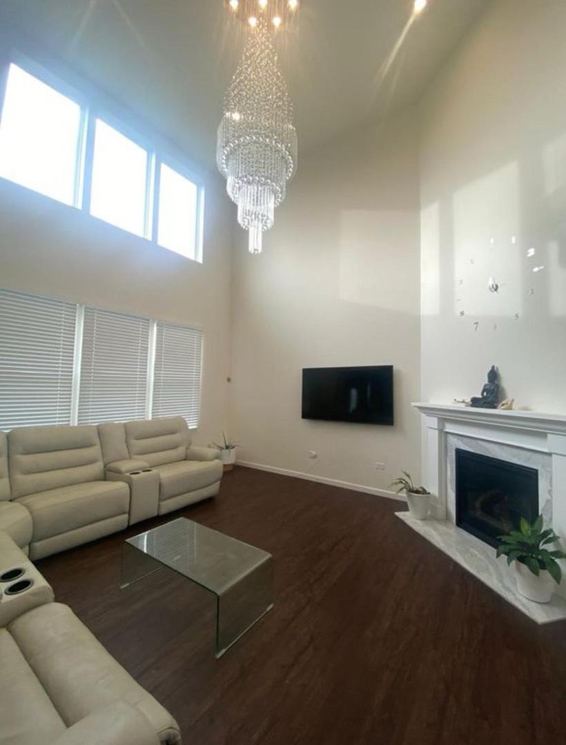 3607 Ambrosia Drive, Naperville, IL 60564