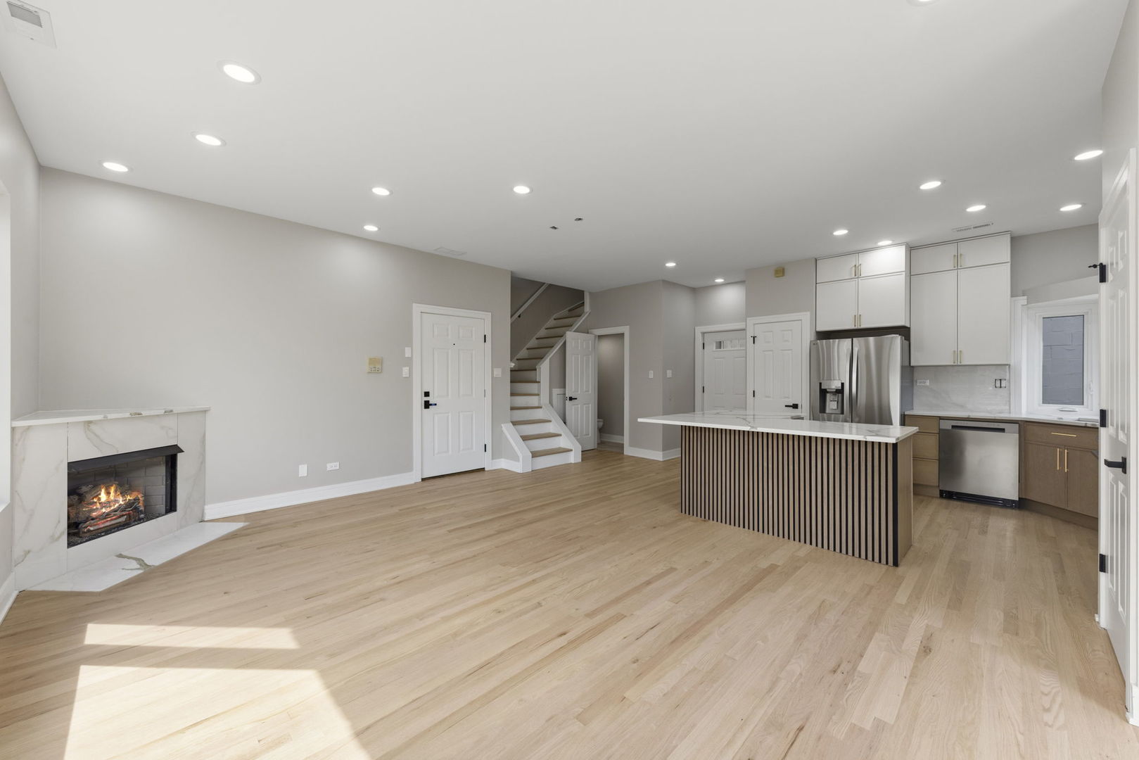 1016 N Marshfield Street #3, Chicago, IL 60622