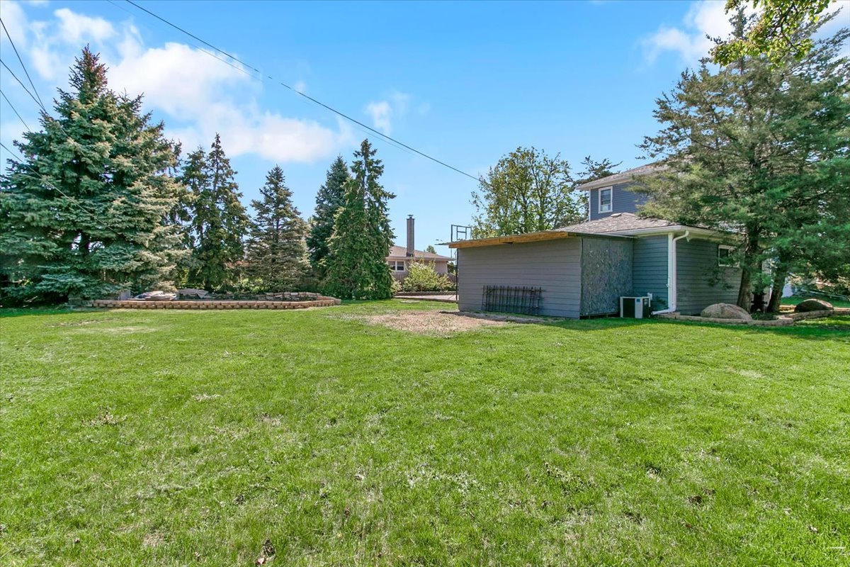 4108 W 103RD Street, Oak Lawn, IL 60453