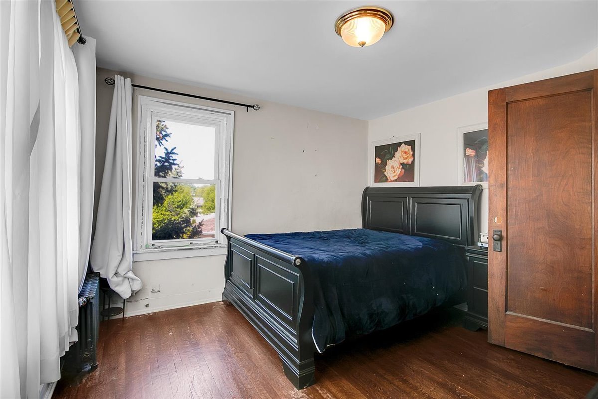 4108 W 103RD Street, Oak Lawn, IL 60453