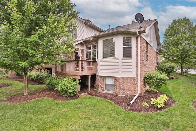768 W Saint Johns Place, Addison, IL 60101