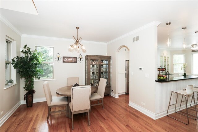 768 W Saint Johns Place, Addison, IL 60101