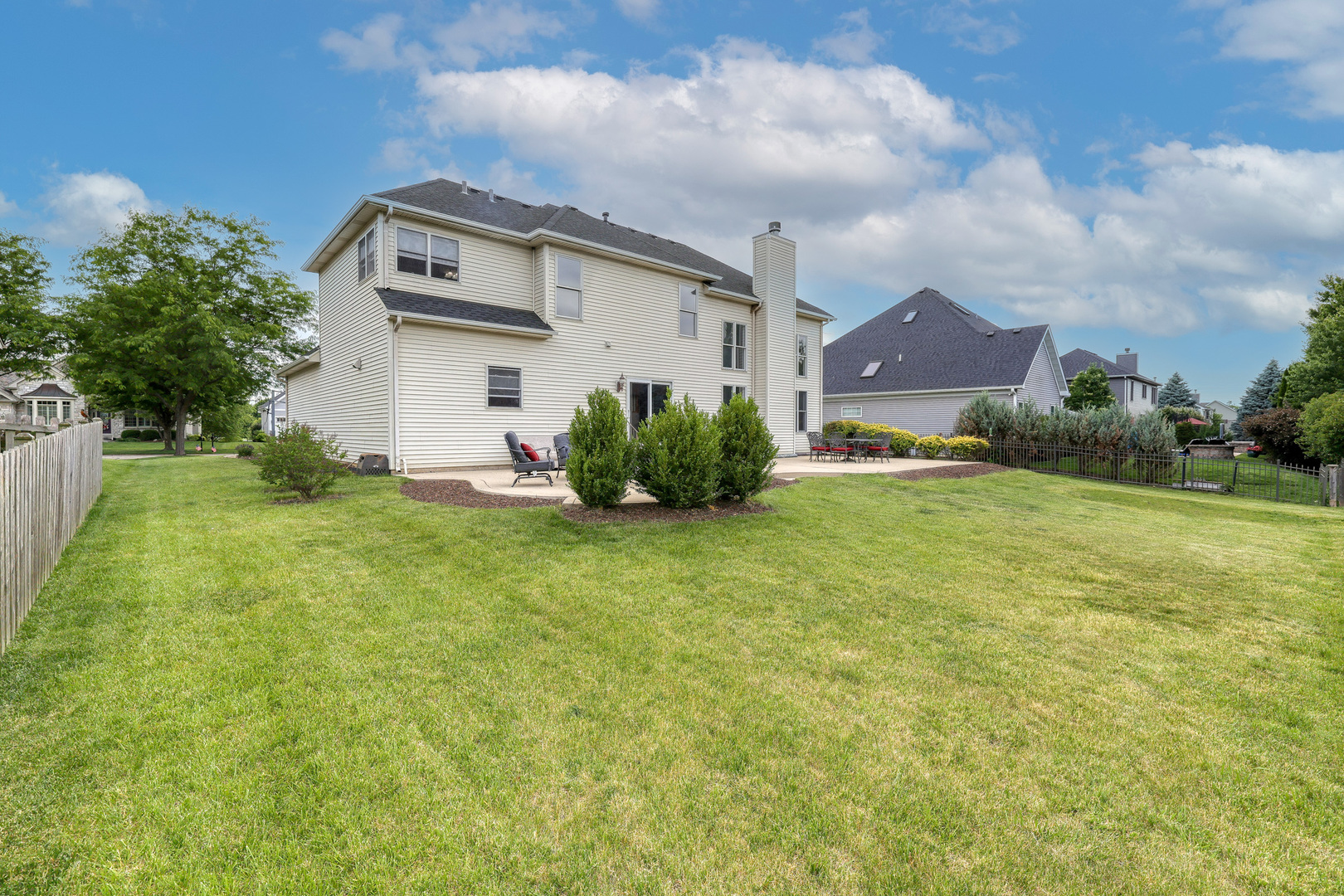 990 CITIZEN Avenue, Elburn, IL 60119