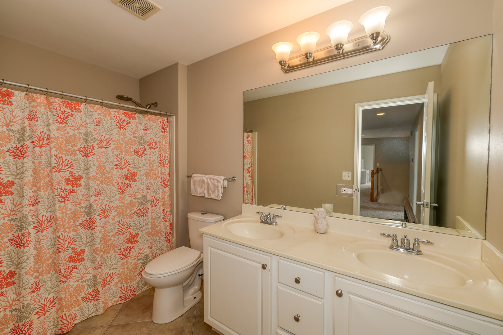 990 CITIZEN Avenue, Elburn, IL 60119