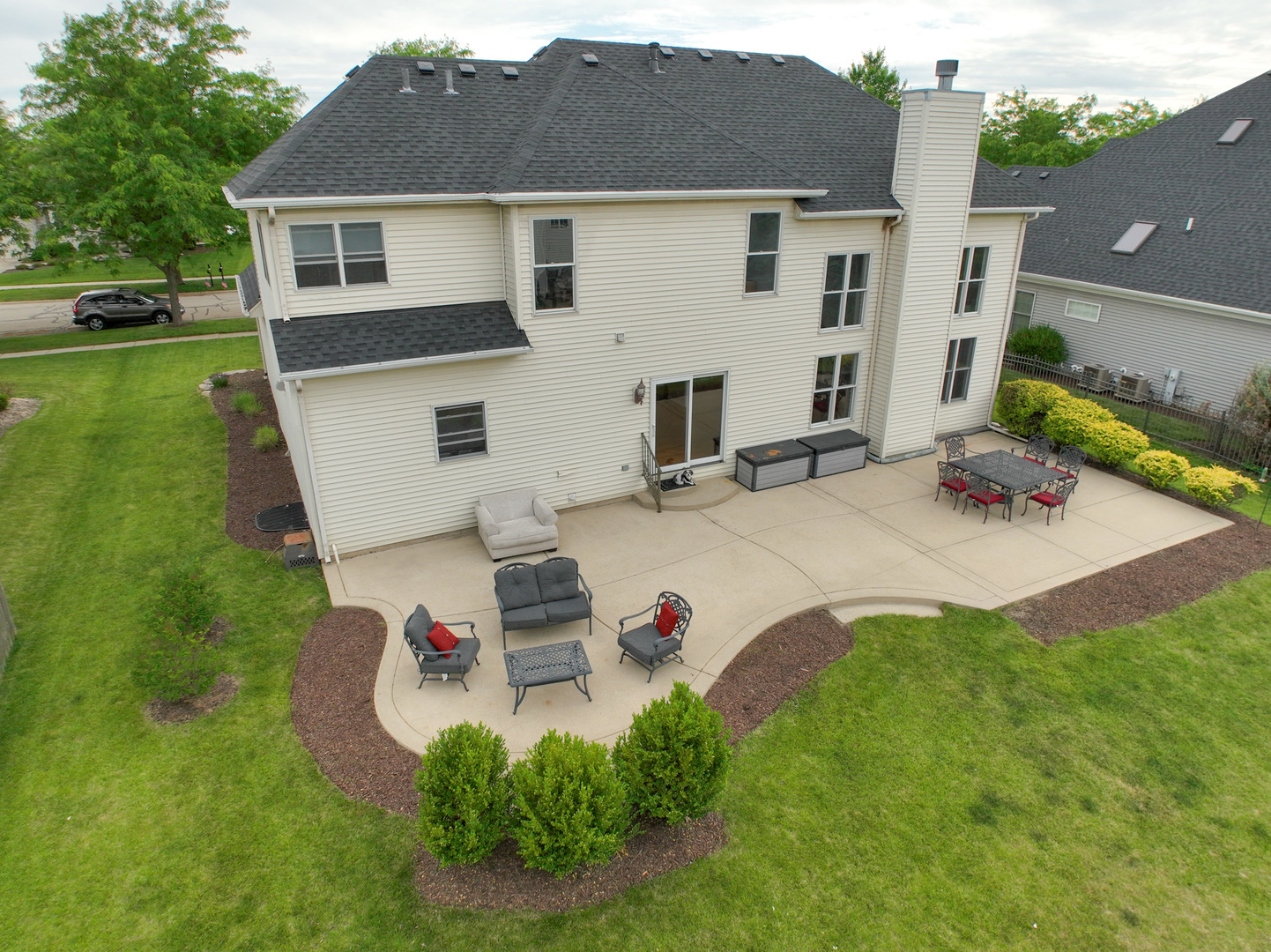 990 CITIZEN Avenue, Elburn, IL 60119